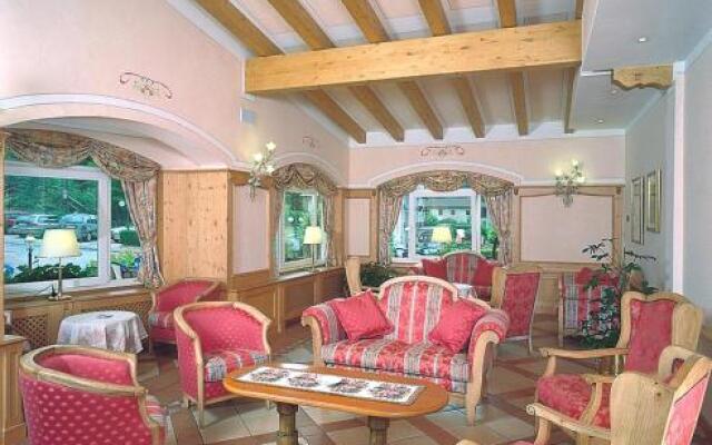 Hotel Des Alpes