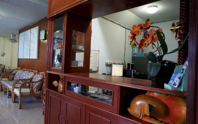 Royal Beach Guest House