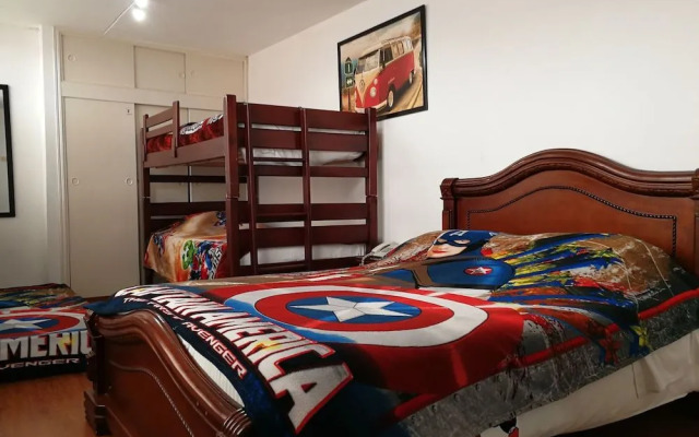 Hotel Comic City