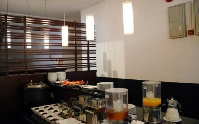 MQ Guest House