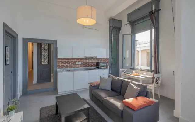 Grey l studio apartments Corniche Alexandria Little Venice