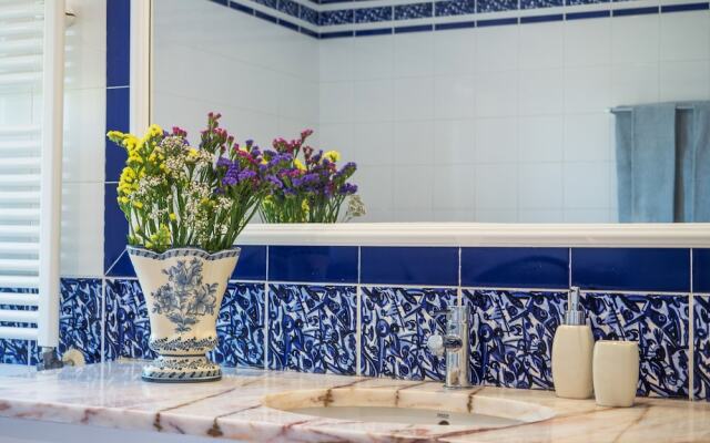 Sintra Surf Family Villa
