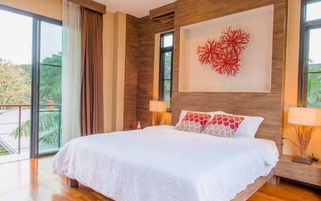 Moin Lakeside Pool Villa ChiangMai