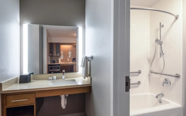 Staybridge Suites Sioux City Southeast, an IHG Hotel