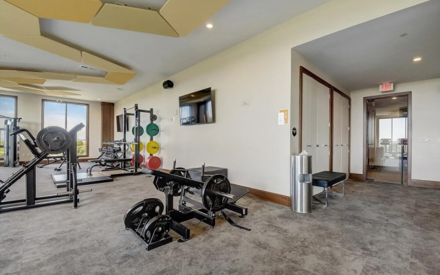 FRONTDESK The Marshall Campus Apts Louisville