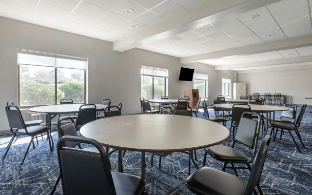Comfort Inn Philadelphia International Airport West