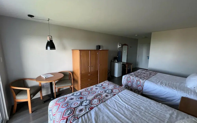 Mon Joli Motel