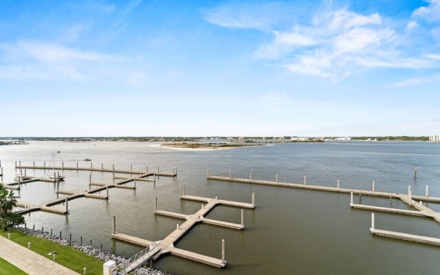 Crb0607 4 Bedroom Condo