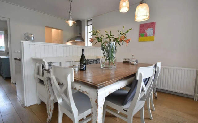 Bungalow in Kamperland Near Water Sports