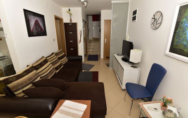Apartment Gloria