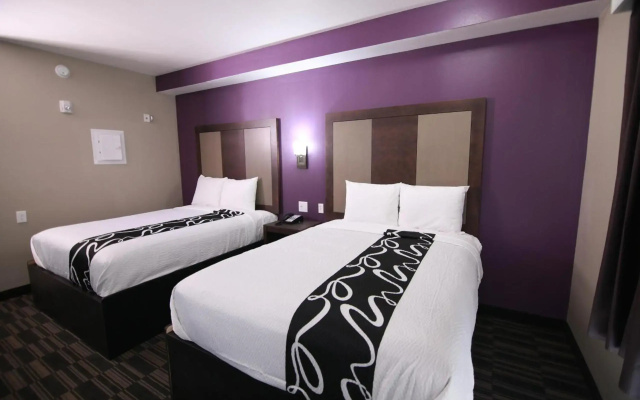 Home Inn and Suites
