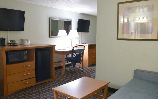 Quality Inn & Suites near I-480 and I-29