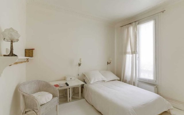 Luxurious 4 Rooms -75sq² Marais