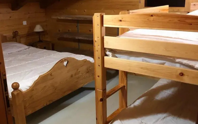 Apartment With 2 Bedrooms in Hauteluce, With Wonderful Mountain View,