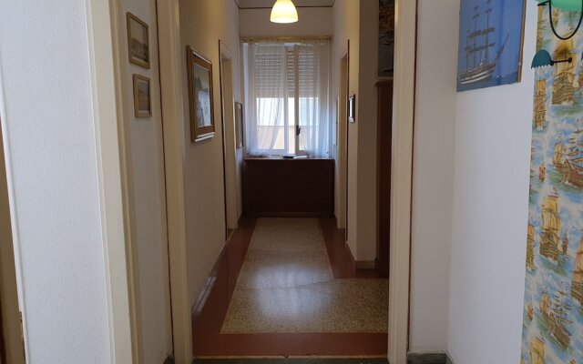 Sestri Mare & Beach Services Residence