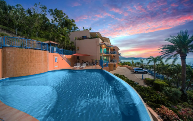 Sea Star Apartments