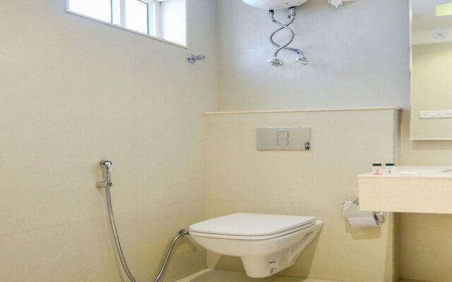 Capital O 7200 Hotel YKS