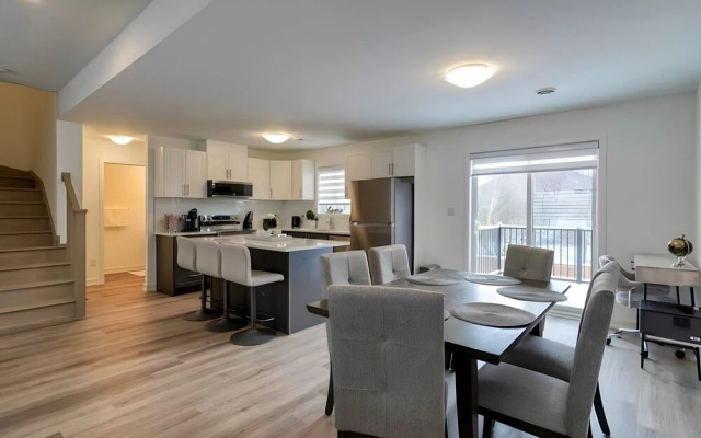 Premium Stay at Niagara falls