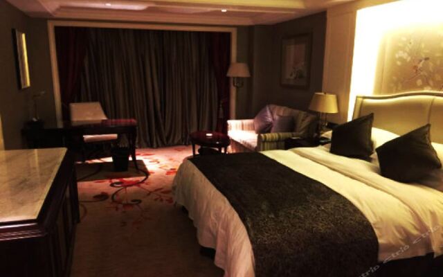 Dragon Dream Hiotel