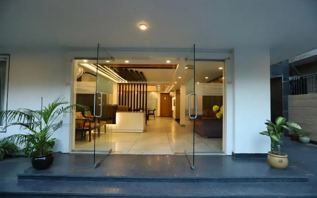 Hotel Keshav Residency - Medicity Gurugram, near Medanta Hospital