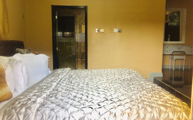 Platinum Inn Gee Hotel Ikoyi