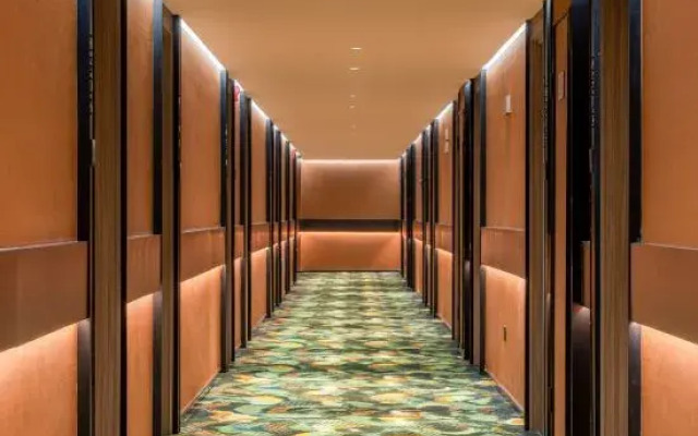 Orange Hotel