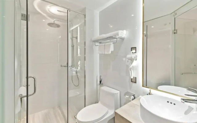 22Land Hotel Saigon