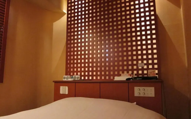 Hotel Rplus - Adults only