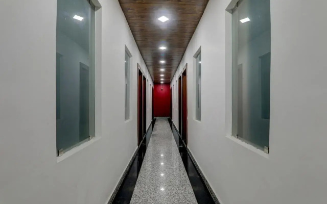 Oyo Flagship 805853 Hotel Neelkanth