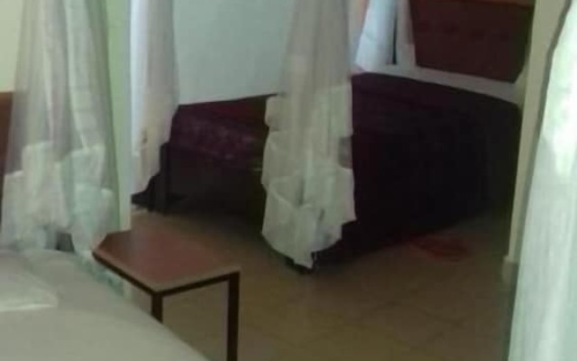 Lila Hotel
