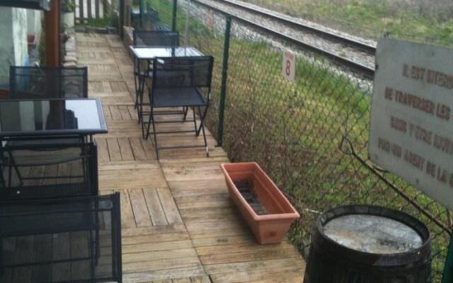 Hotel La Gare Des Années Folles