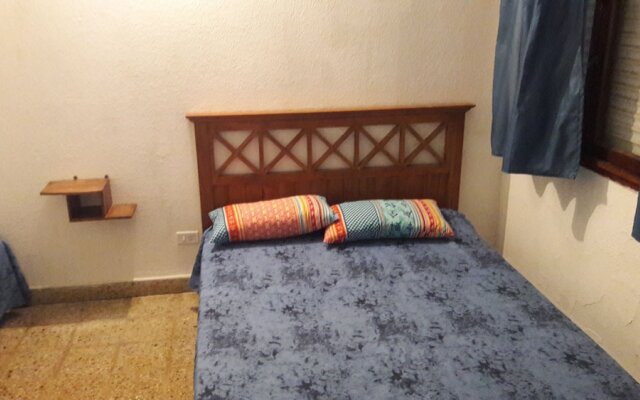 Chalet Relajante En Santa Teresita