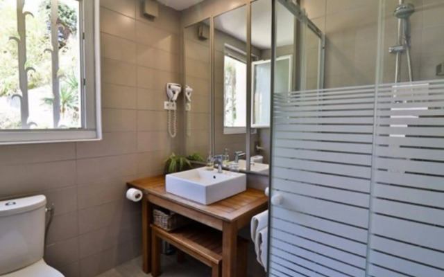 Les Chambres dHôtes du Grand Mornas