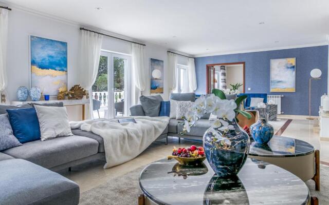 Quinta da Serra - Luxurious Villa Sintra - Heated Pool & Jacuzzi