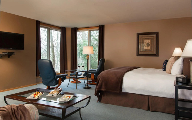 The Inn At Honey Run