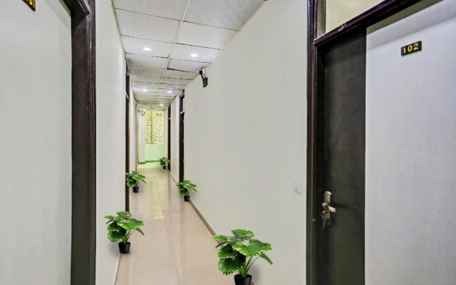 Collection O 700079 Vip Hotel
