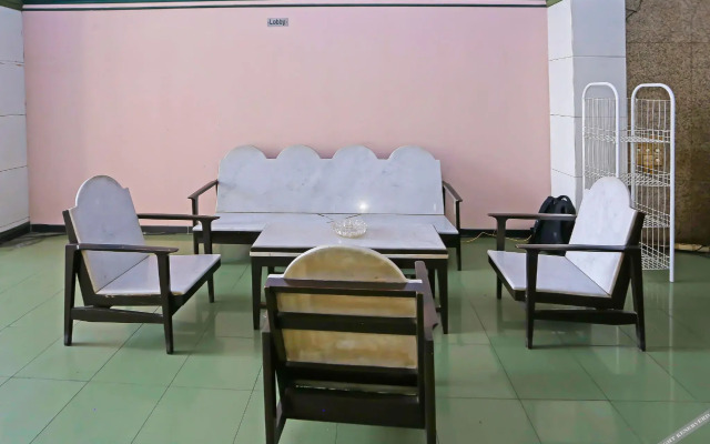 Collection O 92739 Hotel Pintu Besar Near Pancoran ChinaTown Point