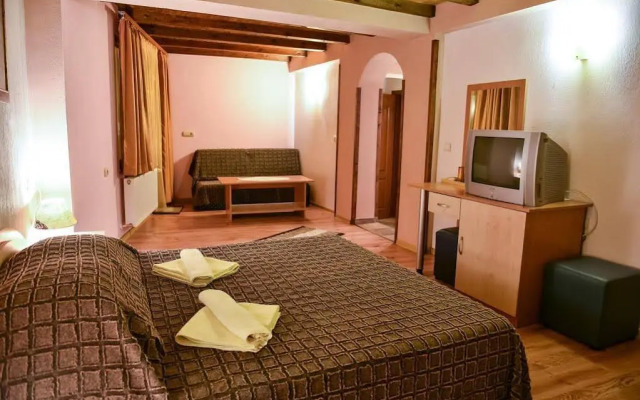 Hotel Matsurev Han