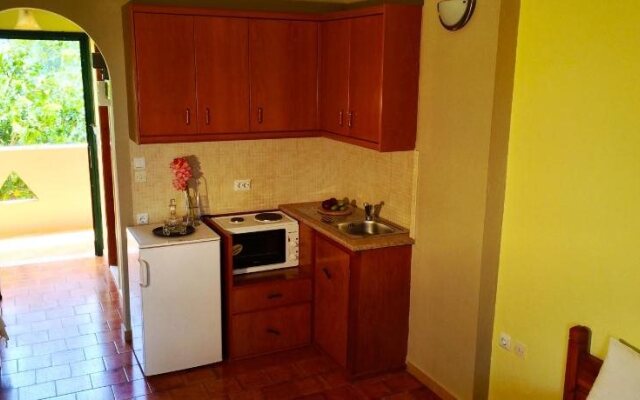 Chrissas Apartments