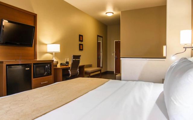 Comfort Suites Marshall