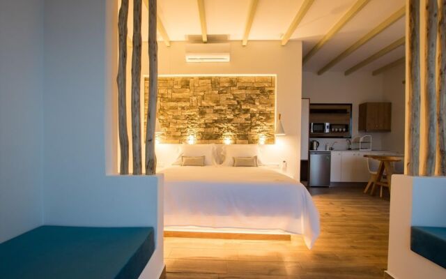 Theros Luxury Villas