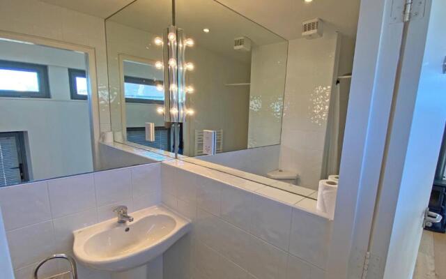 Kinvara Suites 2