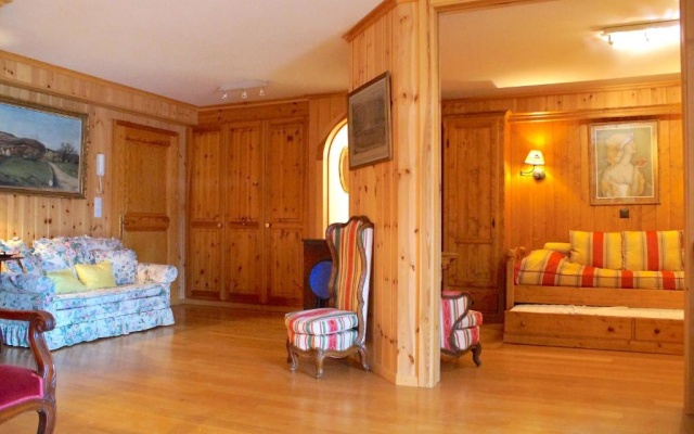 Spacious for up to 5 guests by Golf Course, Belfry – Guest Rooms – Crans Montana