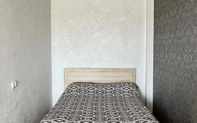 Апартаменты на проспекте Октября 158