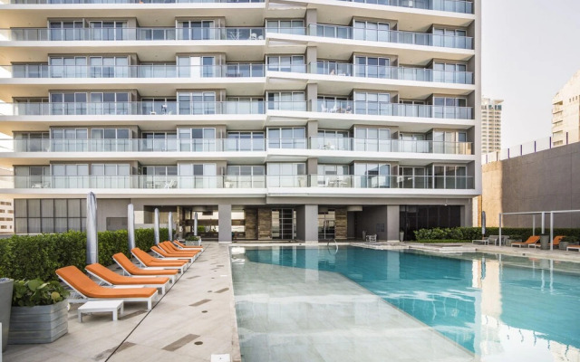 Adlas Condo by the Beach