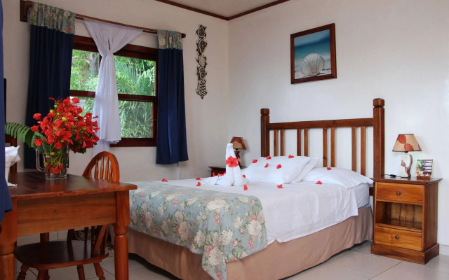 Splash Inn Dive Resort & Villas
