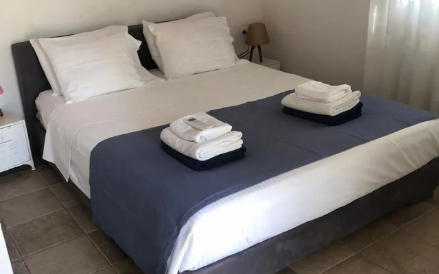 Beautiful Villa Near Sea in Epano Sisi