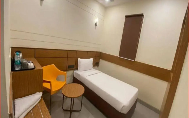 Max Hotels Prayagraj