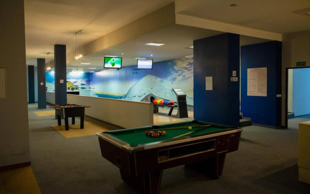 Centrum Szkoleniowo Rekreacyjne Hotel Karolinka