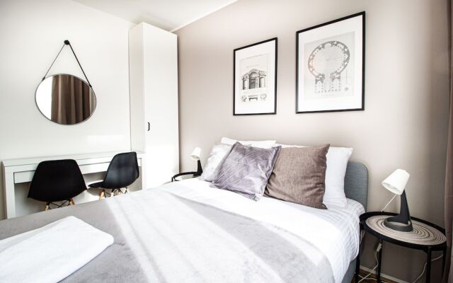 Saska Kepa Velvet Apartment